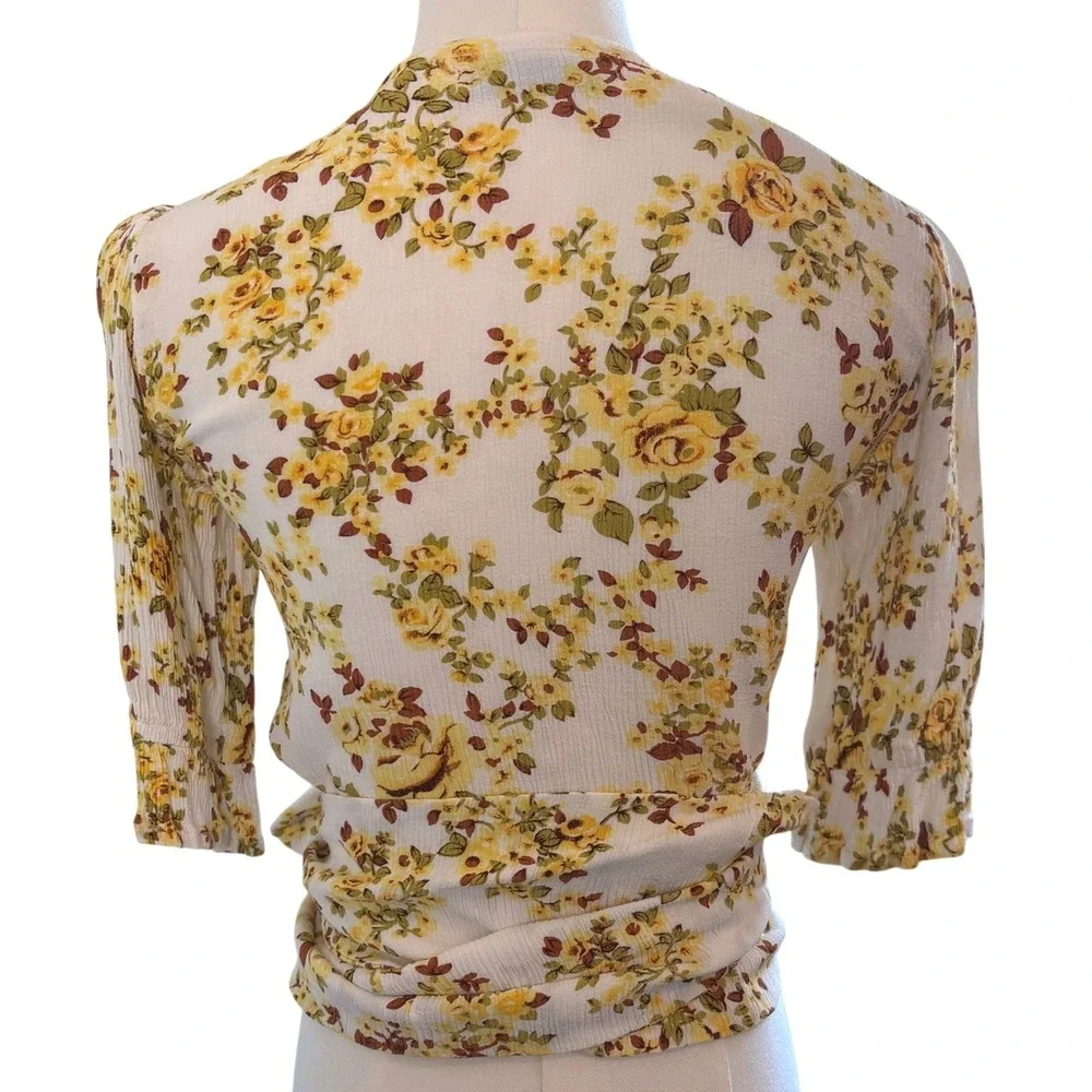 Faithfull The Brand Wrap Top Yellow Floral Womens Medium Rayon Cottagecore Beach